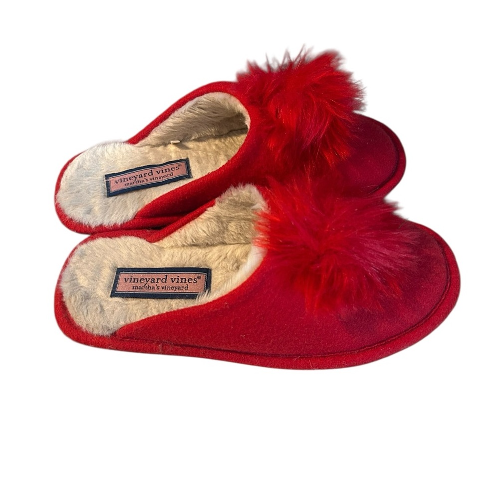 Vineyard Vines Women's Red Fuzzy Slippers size 7